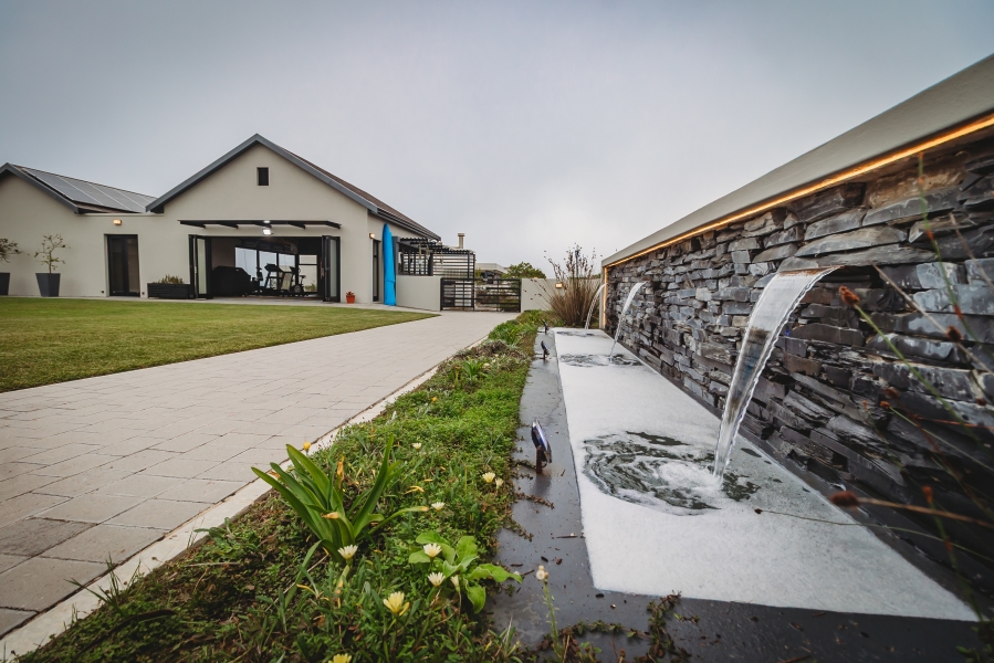 5 Bedroom Property for Sale in The Brink Eco Estate Western Cape